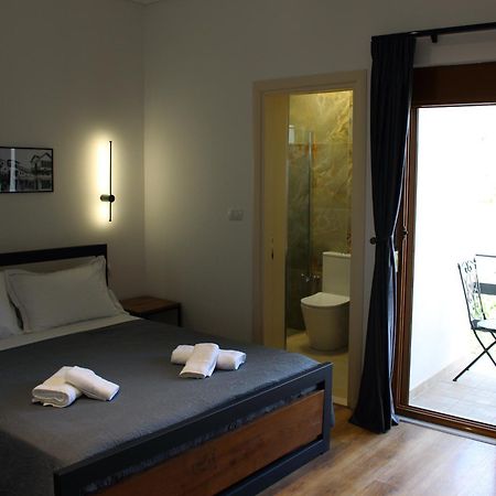 Guest House Amades Gjirokaster Bagian luar foto