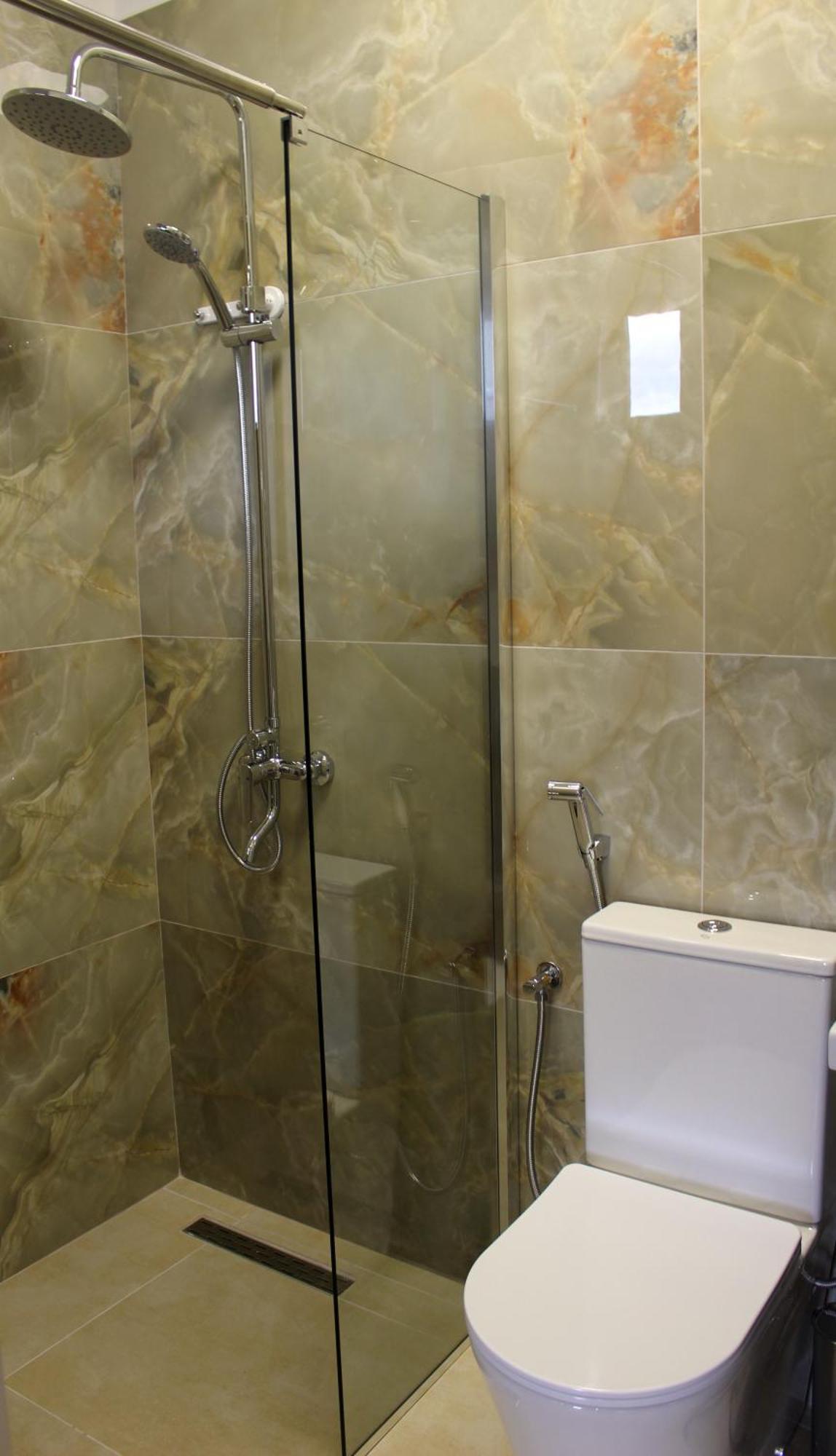 Guest House Amades Gjirokaster Bagian luar foto