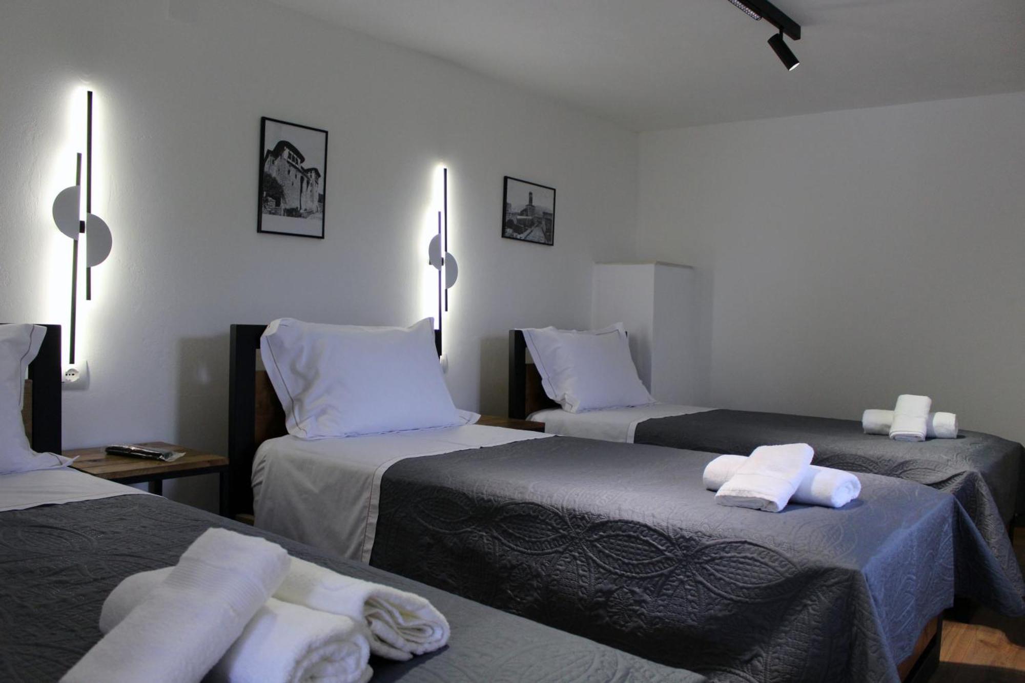 Guest House Amades Gjirokaster Bagian luar foto